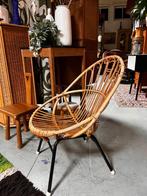 59) Rotan sixties stoel Rohe Noordwolde, Huis en Inrichting, Ophalen, Gebruikt, Bruin, .