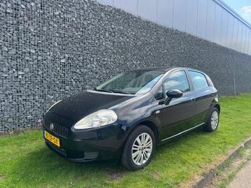 Fiat Punto 1.4 Dynamic Airco beschikbaar voor biedingen