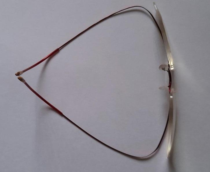 Bril montuur, Sieraden, Tassen en Uiterlijk, Zonnebrillen en Brillen | Dames, Zo goed als nieuw, Bril, Overige merken, Ophalen of Verzenden