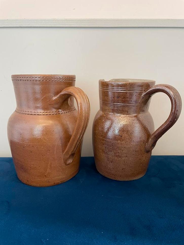 Gres du Berry | Fait Main | Franse schenkkannen | 1950-1999, Antiek en Kunst, Antiek | Keramiek en Aardewerk, Ophalen of Verzenden