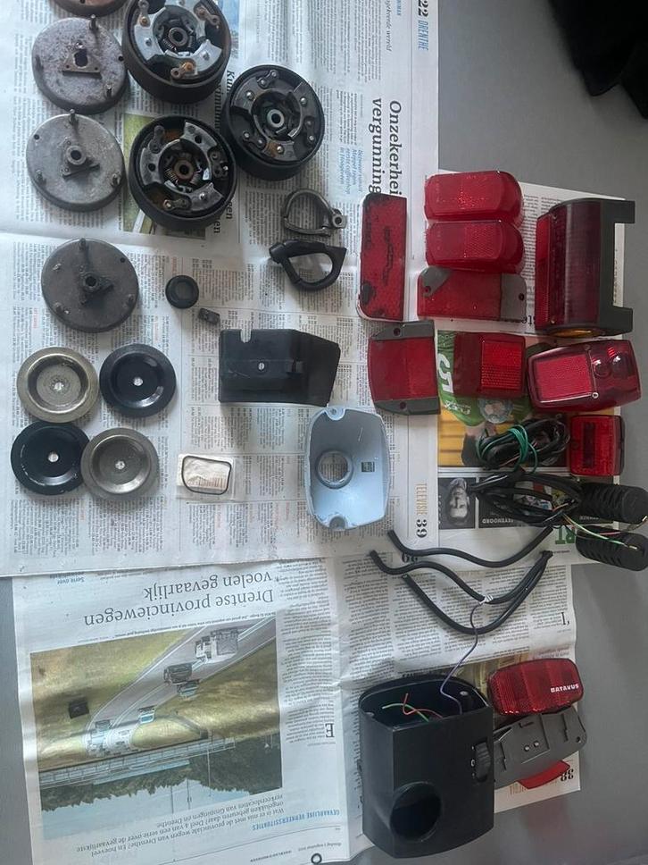 Onderdelen vespa ciao, Fietsen en Brommers, Brommeronderdelen | Algemeen, Gebruikt, Overige typen, Ophalen