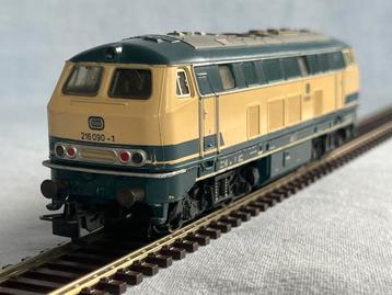 Märklin 3074 DB BR 216 dieselloc DC/analoog beschikbaar voor biedingen
