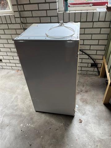 Te koop goed werkende inbouw koelkast beschikbaar voor biedingen