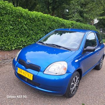 Toyota Yaris 1.0 16V Vvti NIEUWE APK inruil mogelijk beschikbaar voor biedingen