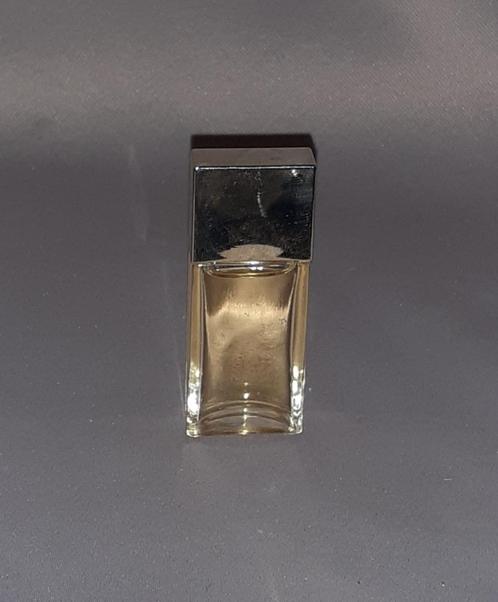Volle parfum miniatuur - Calvin klein Truth, Verzamelen, Parfumverzamelingen, Zo goed als nieuw, Miniatuur, Gevuld, Ophalen of Verzenden