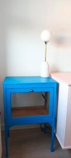 Blauw theekastje / vitrinekastje, Huis en Inrichting, Ophalen, Gebruikt, Met klep(pen), 50 tot 100 cm