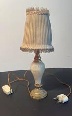 Schattig vintage tafellampje antiek, Huis en Inrichting, Lampen | Tafellampen, Ophalen of Verzenden, Gebruikt, Minder dan 50 cm