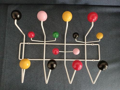 Replica Eames / Vitra ‘Hang it All’ kapstok – In topstaat!, Huis en Inrichting, Woonaccessoires | Kapstokken, Zo goed als nieuw