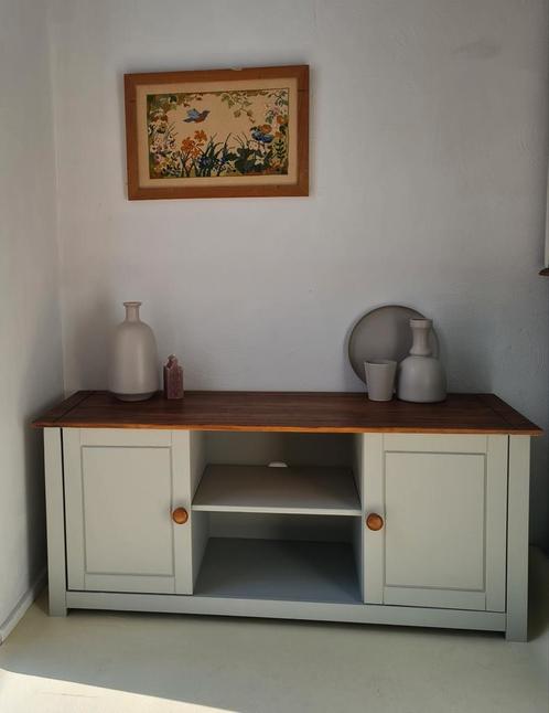 Vintage tv kast, Huis en Inrichting, Kasten | Televisiemeubels, Zo goed als nieuw, Minder dan 100 cm, 100 tot 150 cm, 25 tot 50 cm
