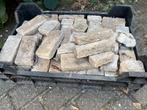 Oude steentjes in krat, Doe-het-zelf en Verbouw, Metselstenen, Ophalen, Gebruikt, Bakstenen