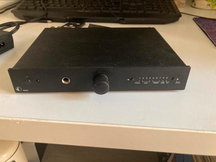 PRO-JECT MAIA S2: KLEINE GEÏNTEGREERDE VERSTERKER, Audio, Tv en Foto, Versterkers en Receivers, Zo goed als nieuw, Overige merken