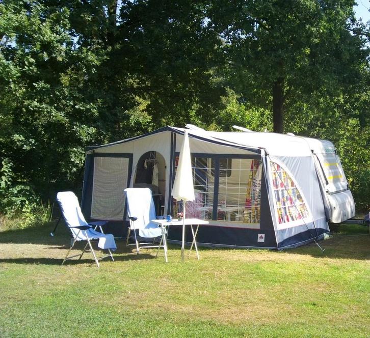 Te koop: Caravelair Bamba 416 de luxe. Bouwjaar 1990, Caravans en Kamperen, Caravans, Particulier, 500 - 750 kg, Treinzit, Caravelair