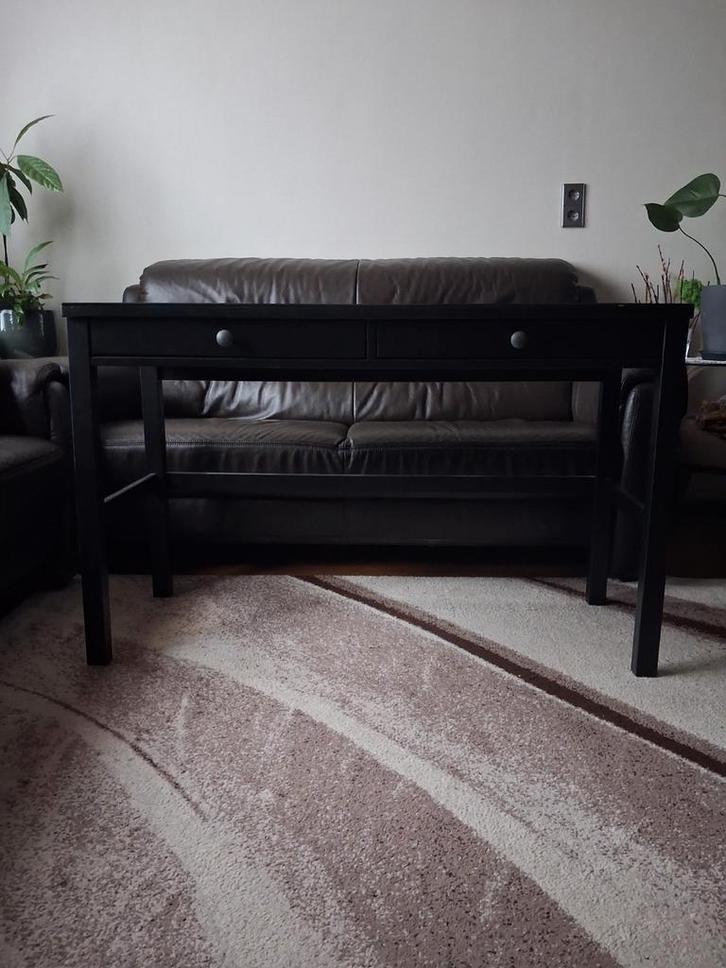Ikea Hemnes Bureau, Huis en Inrichting, Bureaus, Zo goed als nieuw, Ophalen
