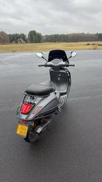 Vespa sprint 80cc akra, Ophalen, Overige modellen, Maximaal 45 km/u, Zo goed als nieuw