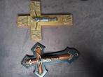 2x Kruis inri antiek jezus Christus 4 evangelisten, Ophalen of Verzenden, Zo goed als nieuw, Overige typen, Christendom | Katholiek