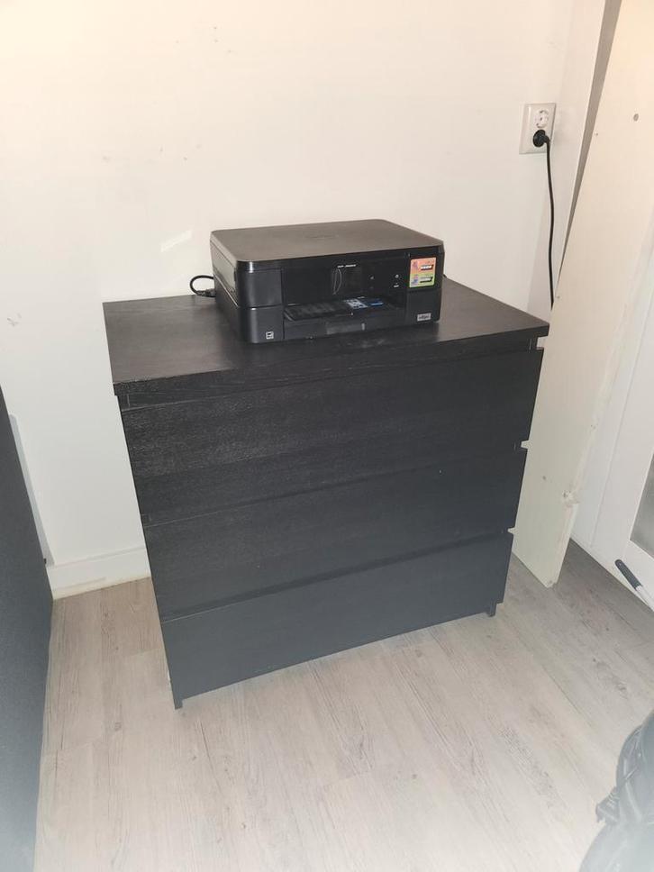 Malm ladekast zwartbruin - 3 lades, Huis en Inrichting, Kasten | Dressoirs, 50 tot 100 cm, 25 tot 50 cm, Met lade(s), Ophalen