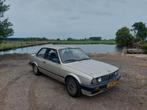 BMW 3-Serie E30 325i Coupe 1988, Race/Drift Tuned, Achterwielaandrijving, Zwart, 2494 cc, 1165 kg