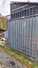 Gebruikt Hekwerk 28m + 14 Palen met Betonvoet, Ophalen, Gebruikt, IJzer