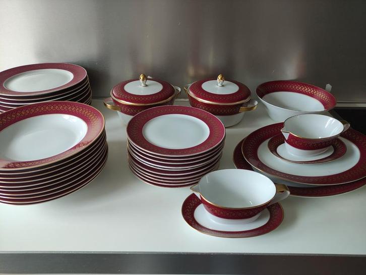 Hutschenreuther 10 persoons compleet servies 37 delig Kerst, Antiek en Kunst, Antiek | Servies compleet, Ophalen