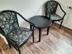 Zitje 2 stoelen en tafeltje, Huis en Inrichting, Fauteuils, Gebruikt, 75 tot 100 cm, 50 tot 75 cm, Ophalen