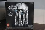 LEGO Star Wars AT-AT (75313) + Luke's Lightsaber (40483), Kinderen en Baby's, Speelgoed | Duplo en Lego, Ophalen, Zo goed als nieuw