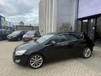Opel Astra 1.6 Turbo Cosmo Automaat! NETTE AUTO! INRUIL MOGE, Auto's, Opel, Euro 5, 730 kg, Zwart, 4 cilinders