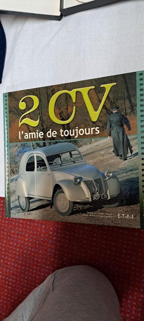 2CV L'amie de toujours - Franstalig Boek, Boeken, Auto's | Boeken, Gelezen, Citroën, Ophalen of Verzenden
