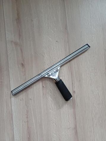 2 wissers  beschikbaar voor biedingen