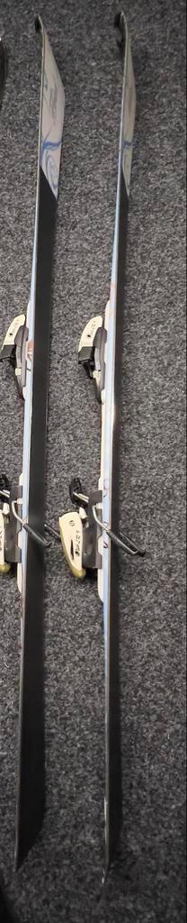 Dames Ski's Head - Lengte 156cm beschikbaar voor biedingen