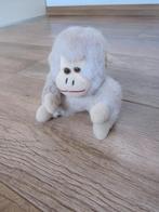 Klein lichtbruin superzacht pluche aap knuffel zonder label, Ophalen of Verzenden, Nieuw, Overige typen