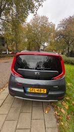 Kia Soul 64kWh 204pk Aut 2021 Grijs, Auto's, Kia, Stof, Euro 6, 44 min, 1657 kg