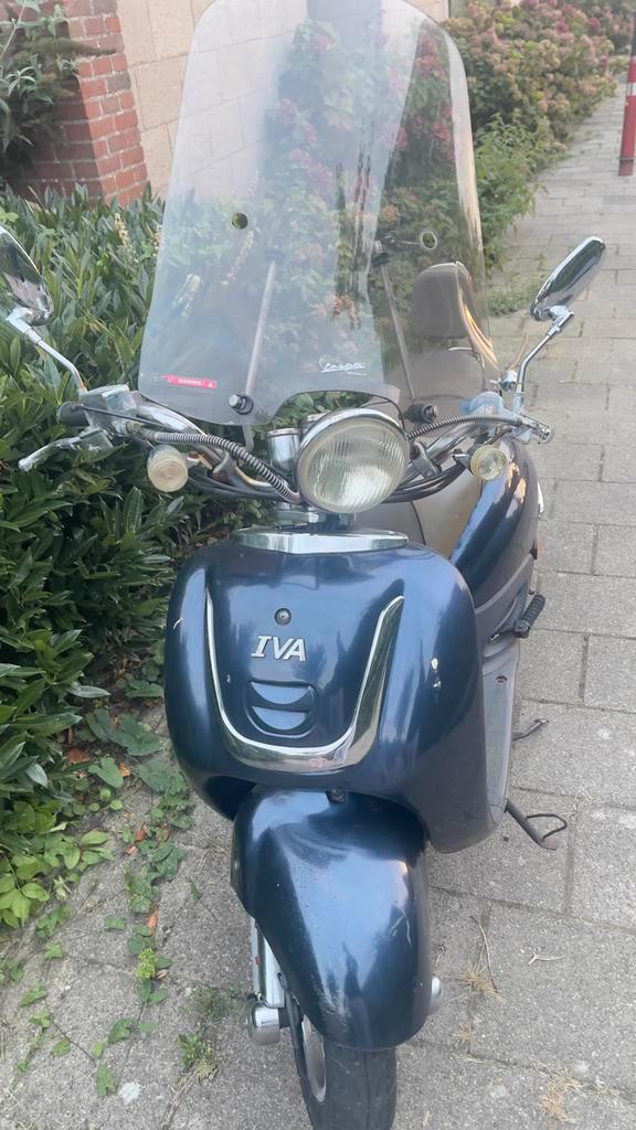 IVA Scooter - 2015 - 8569km, Fietsen en Brommers, Scooters | Yamaha, Gebruikt, Overige modellen, Maximaal 45 km/u, Benzine, Ophalen of Verzenden