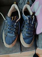 Johan Cruijff schoenen, Ophalen, Gedragen