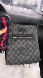 Cucci tasje top kwaliteit voor maar €74.99, Ophalen of Verzenden, Zo goed als nieuw