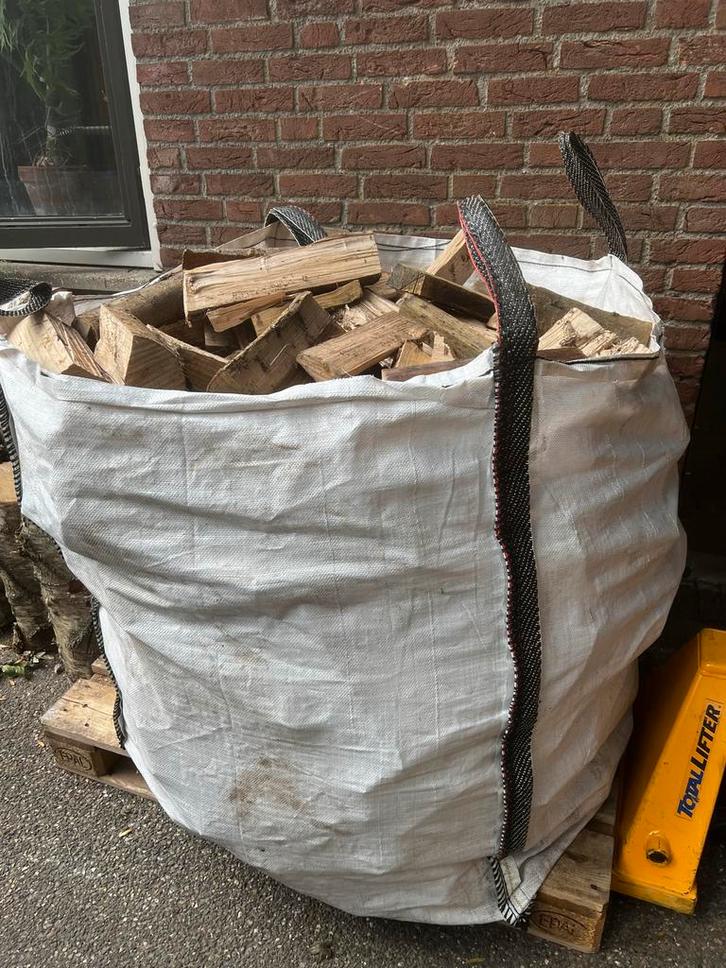 Gedroogd Essenhout  Haardhout, Tuin en Terras, Haardhout, Blokken, Essenhout, Minder dan 3 m³, Ophalen