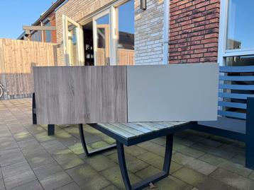 Ikea Besta zwartbruin met deuren - afbeelding 1