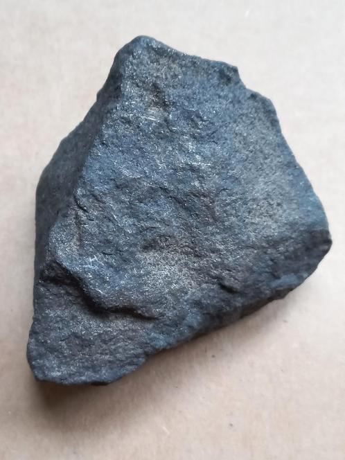 Ruwe Hematiet Steen, Verzamelen, Mineralen en Fossielen, Mineraal, Ophalen of Verzenden