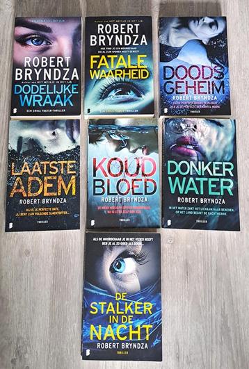 7 boeken Erika Foster Thriller Robert Bryndza beschikbaar voor biedingen
