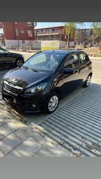 Peugeot 108 1.0 12V E-vti 51KW 5DR 2016 Zwart, Auto's, Voorwielaandrijving, Zwart, 4 stoelen, Zwart