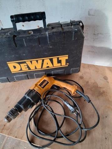 Dewalt klopboormachine DW505 beschikbaar voor biedingen