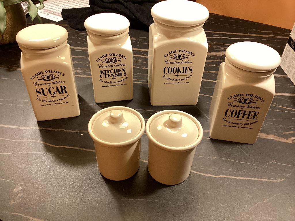 Claire Wilson’s potten, Huis en Inrichting, Ophalen of Verzenden, Zo goed als nieuw, Overige materialen, Pot, Bus of Blik