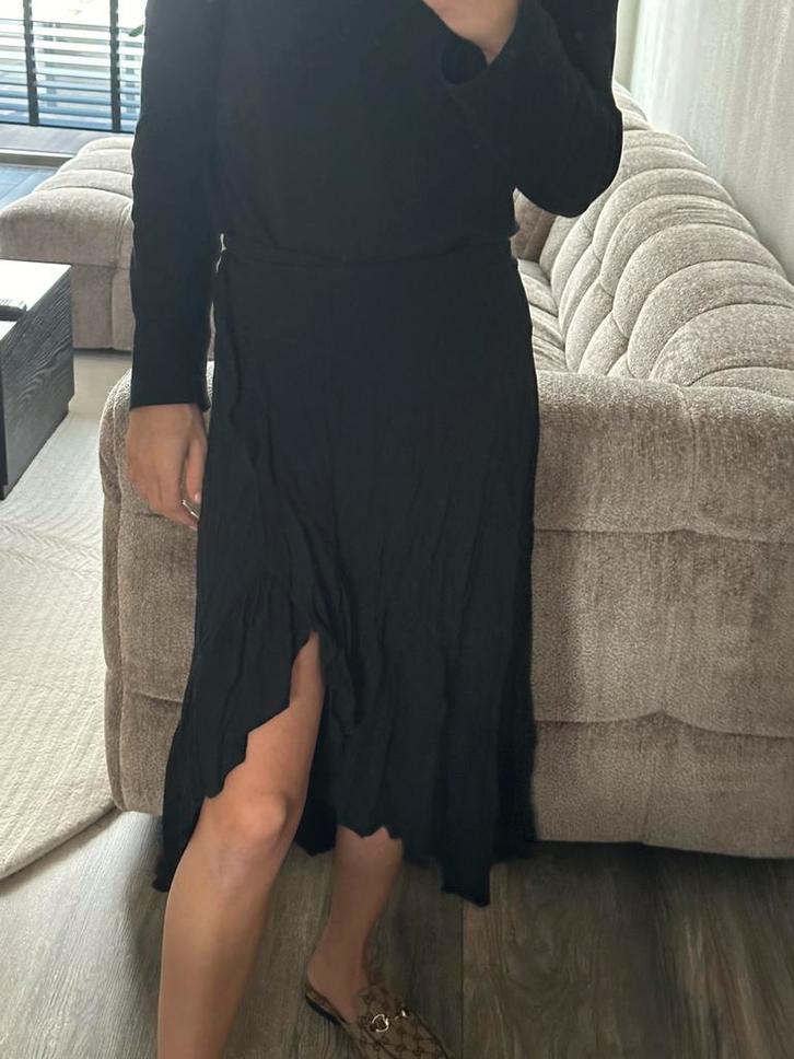 Lange rok skirt met over slag detail M nieuw midi rok, Kleding | Dames, Rokken, Nieuw, Maat 38/40 (M), Zwart, Onder de knie, Ophalen of Verzenden