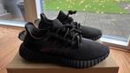 Yeezys Boost 350 V2 maat 41, Kleding | Heren, Schoenen, Zwart, Nieuw, Ophalen of Verzenden, Sneakers of Gympen