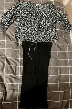 Blauw-zwart panterprint crop blouse + zwarte kokerrok, Blauw, Blouse of Tuniek, Ophalen of Verzenden, Zo goed als nieuw