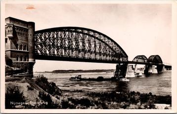 Nijmegen - Spoorbrug beschikbaar voor biedingen