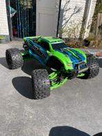 Traxxas maxx v1 upgraded, Hobby en Vrije tijd, Modelbouw | Radiografisch | Auto's, Elektro, Gebruikt, Auto offroad, Ophalen of Verzenden