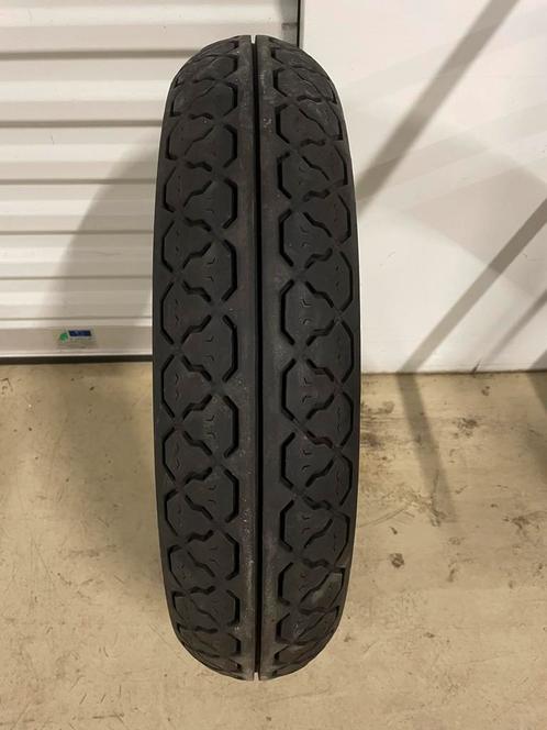 Buitenband scooter of motorfiets  130 / 90 16m / c, Motoren, Onderdelen | Overige, Nieuw, Ophalen