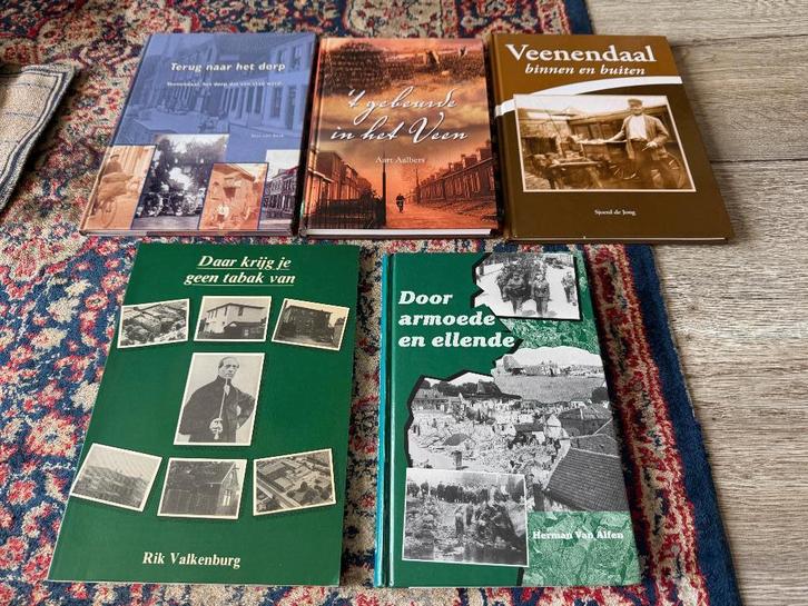 Veenendaal. Terug naar het dorp. 'T gebeurde in het Veen., Boeken, Geschiedenis | Stad en Regio, Zo goed als nieuw, 20e eeuw of later