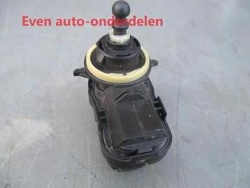 Stelmotor koplamp voor TOYOTA YARIS ..P 9 beschikbaar voor biedingen