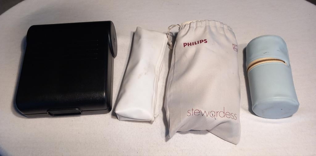 Elektrische apparaten voor op reis., Sieraden, Tassen en Uiterlijk, Toilettassen, Zo goed als nieuw, Ophalen of Verzenden